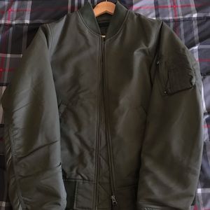 UNIQLO Olive Bomber Jacket Size L